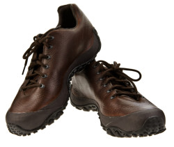 ein Paar Schuhe