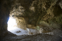 Höhle